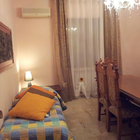 Le Giarette Apartman Cefalù Szoba fotó